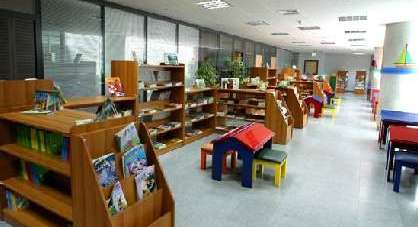 مكتبة للأطفال في أبوظبي