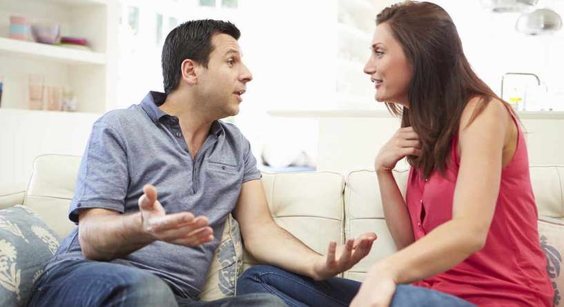 اتيكيت التعامل مع الزوج البخيل