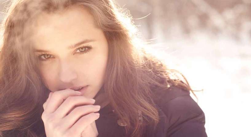 اسباب برودة اليدين المزمنة