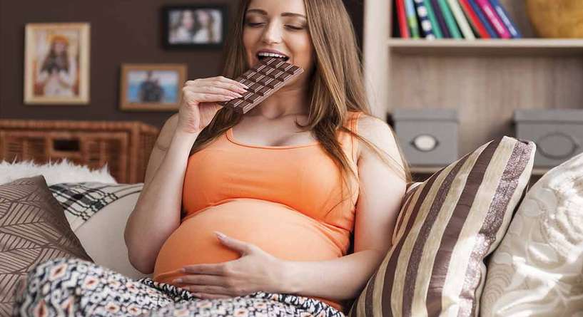 الشوكولا يفيد الحامل والجنين