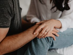 لماذا يتأخر الحمل في بداية الزواج