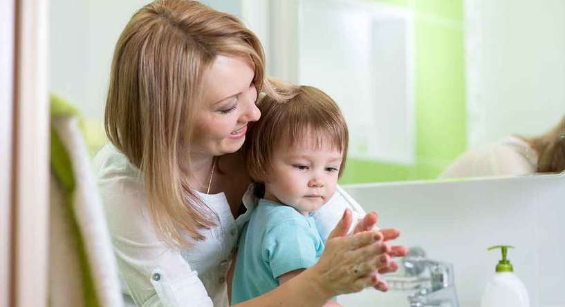 فيديو حول طريقة سهلة لحث الطفل على غسل اليدين