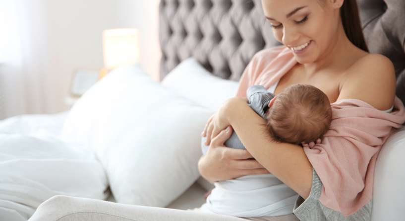 5 امور غريبة ولكن طبيعية تحدث لك خلال الرضاعة الطبيعية