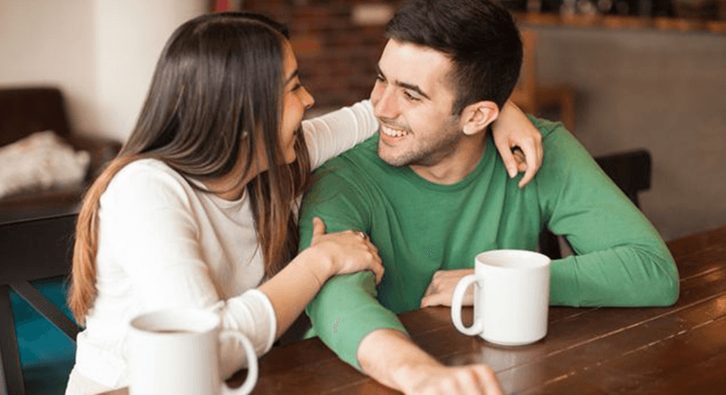 لماذا يحب الرجل عض المراة