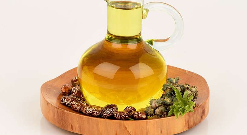 إستخدامات غريبة ومفيدة لزيت الخروع