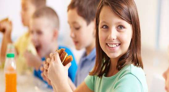 وجبات صحية للاطفال في المدرسة | نصائح "راست بايت" في دبي