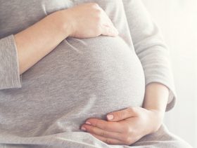 لماذا حركة الجنين ضعيفة في الشهر السابع