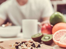 اليك اطعمة وخلطة مجربة لتقوية الانتصاب وتعزيز اداء الرجل الجنسي!