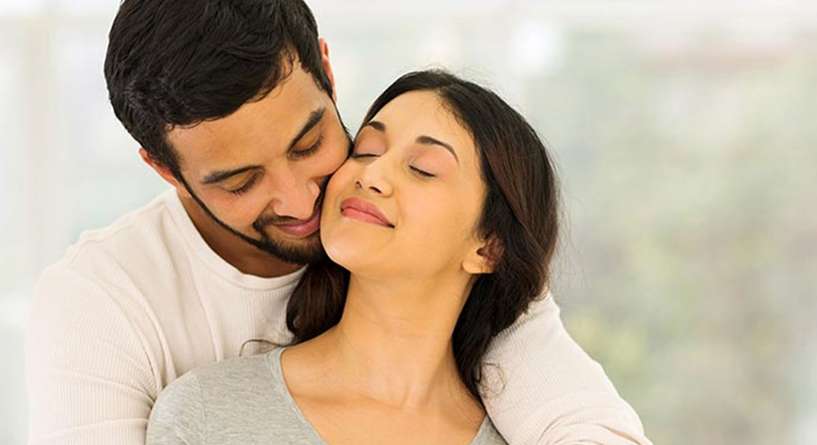 فوائد الرقص امام الزوج على العلاقة الحميمة