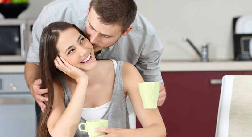 علامات تدل على ان المرأة محظوظة بزوجها