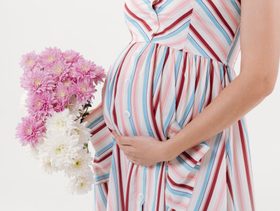 ما اسباب حركة الجنين في الشهر السادس اسفل البطن وما التغيرات التي تطرأ؟ 