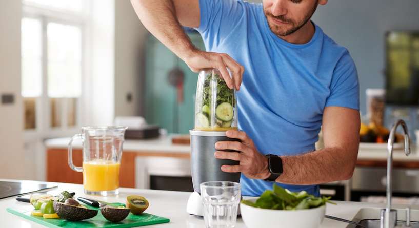 اليك طريقة تحضير أفضل مشروب مقوي للجنس للرجال!