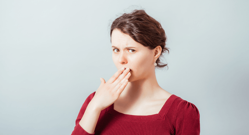 طرق علاج رائحة الفم بسبب المعدة
