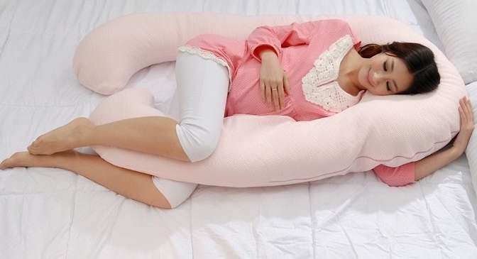 وضعيات النوم المناسبة للمرأة الحامل