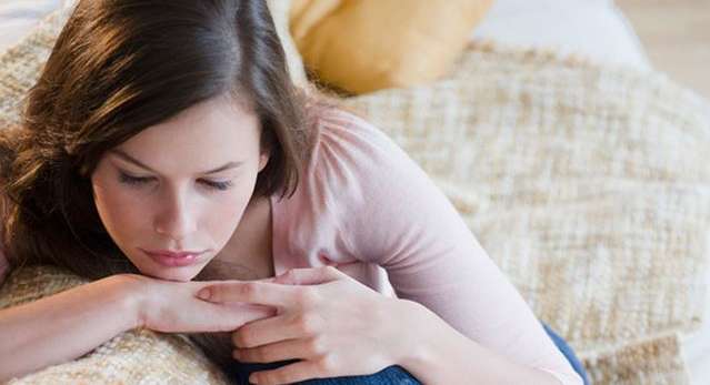 5 علامات تدل على أنك غير سعيدة في حياتك