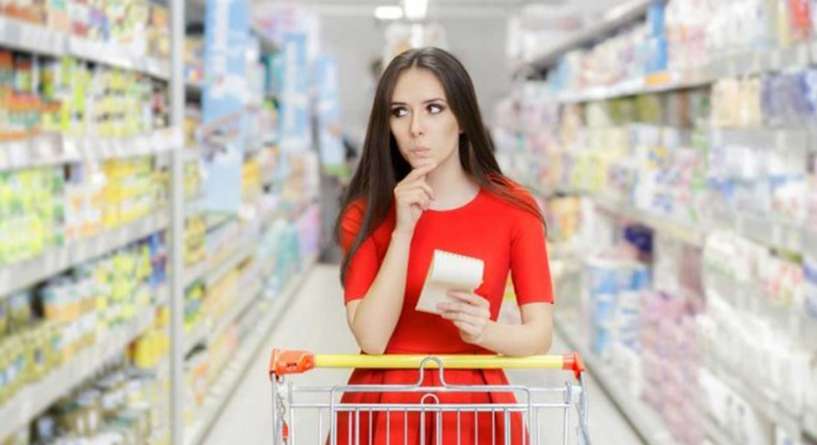 علماء اكتشفوا سبب اقبالك على شراء ما لا تحتاجينه من السوبر ماركت!