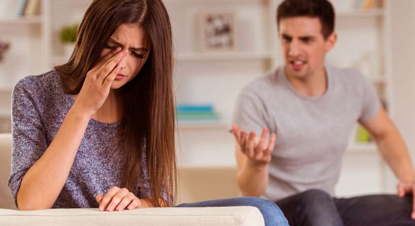 عبارات إذا قالها الزوج قد تنذر بنهاية العلاقة