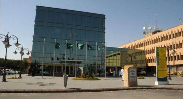 افتتاح مكاتب لمالكات المركبات في الرياض