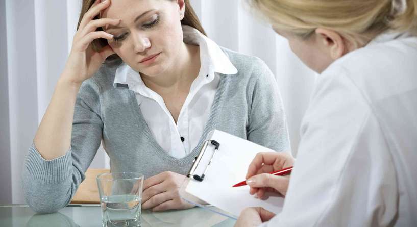 أسئلة تخجلين طرحها على الطبيب النسائي