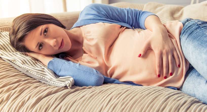 امور محرجة تحدث للمرأة في حملها