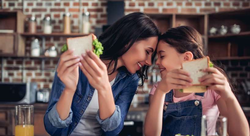 3 وصفات لتحسين الحالة المزاجية تحتاجها كل أم