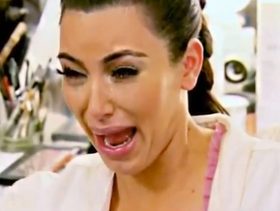 نجمات جميلات بوجوه ولا أقبح عند البكاء!