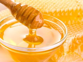 هل العسل يعالج الكحه