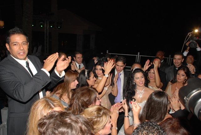 صور هيفا وهبي في حفل زفاف شقيق أحمد أبو هشيمة