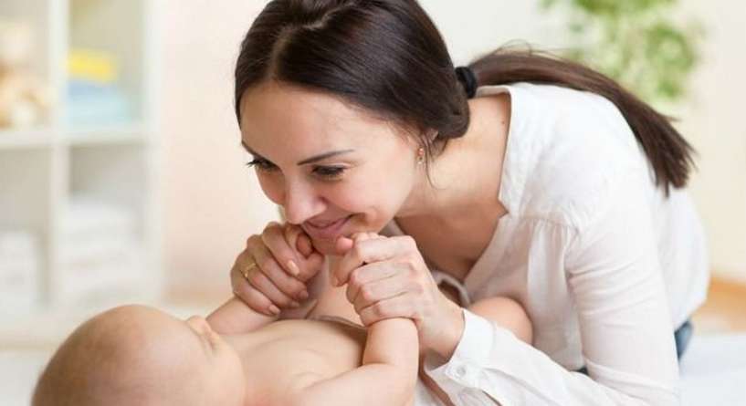 نصائح مفيدة للحفاظ على رطوبة بشرة الرضع