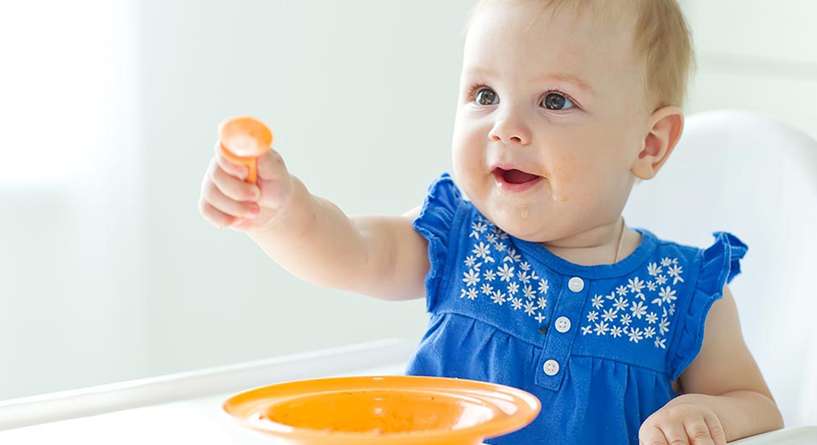 ما هو غذاء الطفل في الشهر الثامن واهم النصائح الغذائية!