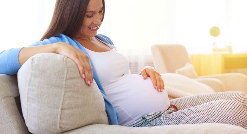 أسئلة تهم كل حامل عن اختيار الشامبو المناسب وإجابة الخبراء عنها