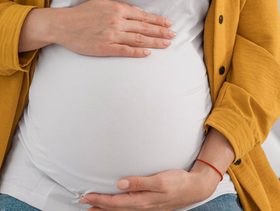 اسباب مغص وتقلصات في الشهر الثامن