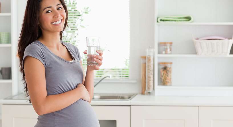 هل ماء الكادي يضر الحامل او يفيدها؟