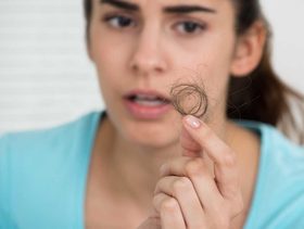 افضل علاج لتساقط الشعر