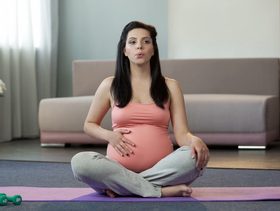 تمارين للحامل في الشهر التاسع لفتح الرحم