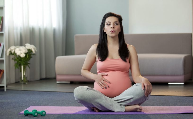 تمارين للحامل في الشهر التاسع لفتح الرحم