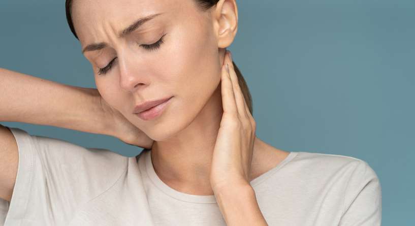 الفرق بين ألم الأعصاب وآلام العضلات