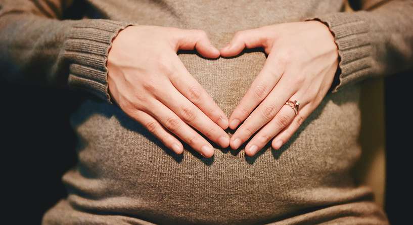 دقات قلب الجنين أثناء الحمل