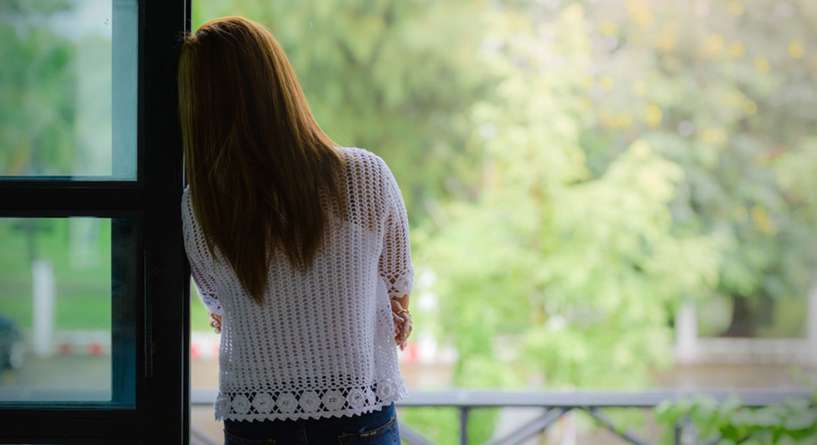 امور تقوم بها الام التي تشعر بالوحدة