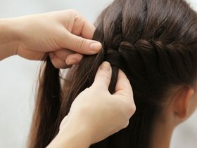 بالفيديو، تسريحات يوميّة مميّزة لطفلتك الصّغيرة