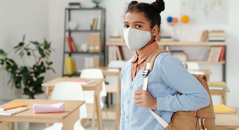 نصائح لمساعدة الطفل على الانتقال الى مدرسة جديدة