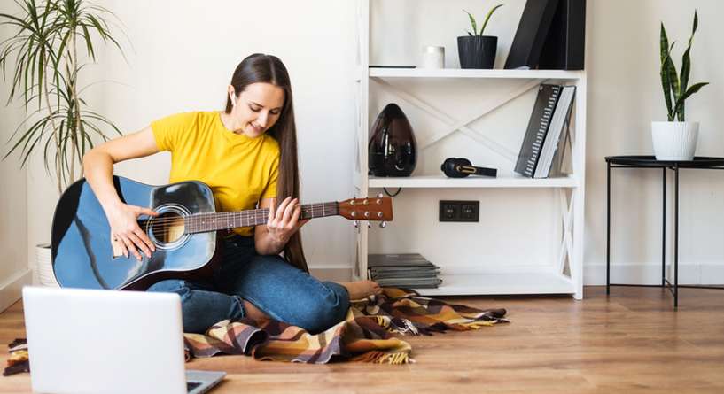 Person, Human, Guitar