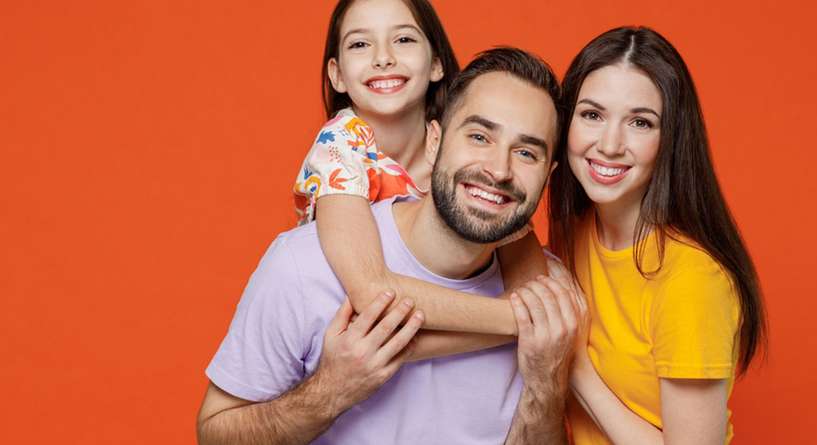 تأثير إظهار الحب بين الوالدين على الأطفال