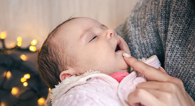 حالات طبية تسبب رائحة جسم الاطفال الكريهة