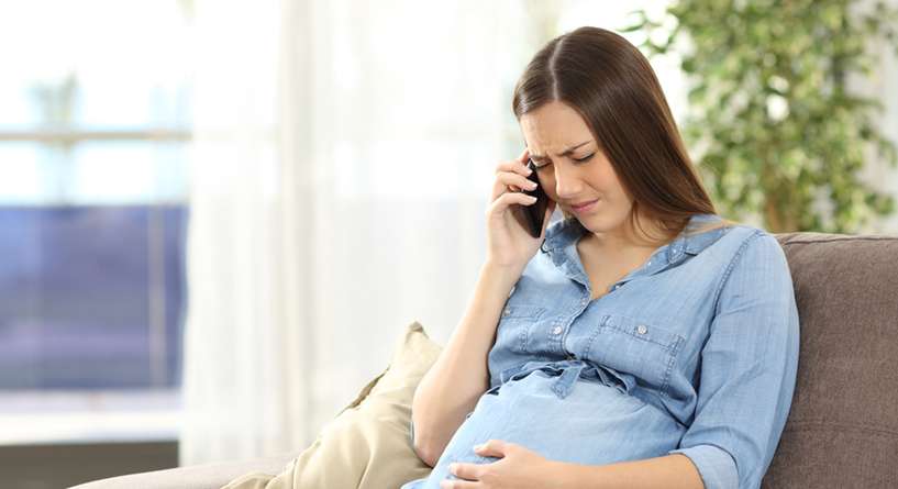 أسباب اتصال الحامل بطبيبها