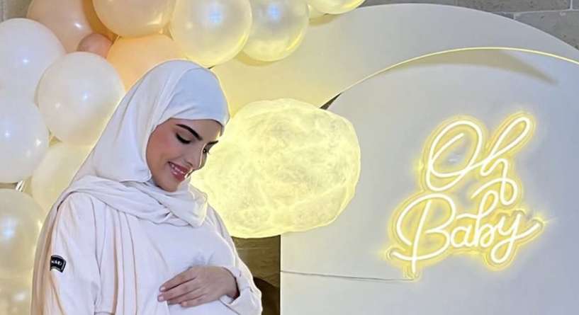 سارة الودعاني تُعلن حملها بطفلها الثالث بصورة فاجأت الجميع