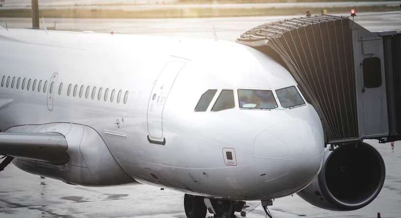 خلاف بين زوجين يؤخر رحلة طيران متجهة إلى السعودية
