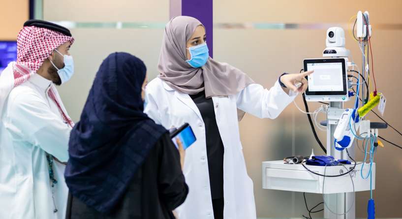 طلاب دولة الإمارات يقودون مستقبل صناعة الرعاية الصحية