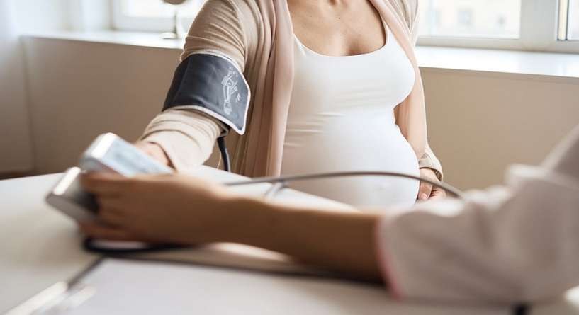 قياس ضغط الدم