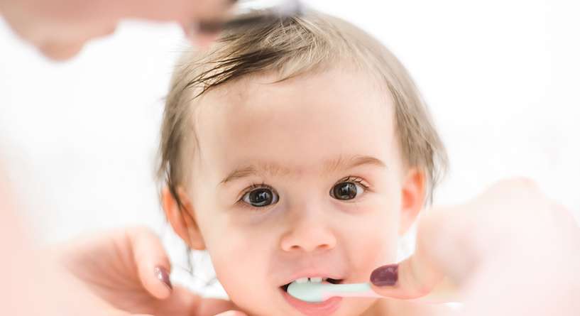 نصائح منزلية لتخفيف الم الاسنان عند الأطفال